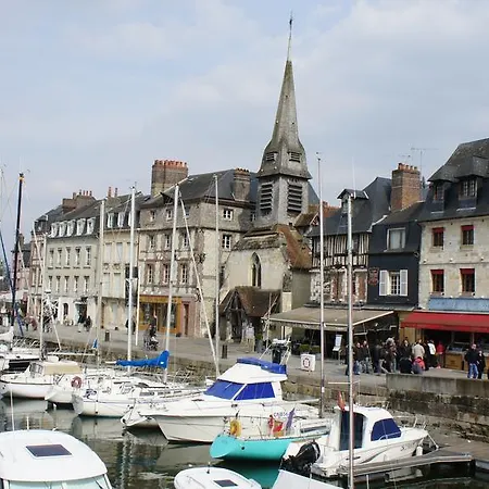 Le Charme A La Francaise Apartment